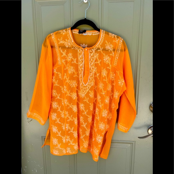 Blouse - Picture 1 of 2